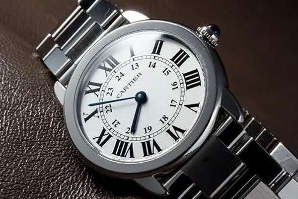 卡地亞手表受磁應(yīng)該怎么處理？（卡地亞手表受磁）