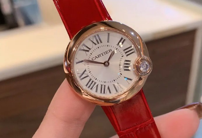 卡地亞手表走時(shí)不準(zhǔn)怎么辦？（卡地亞手表走時(shí)不準(zhǔn)）