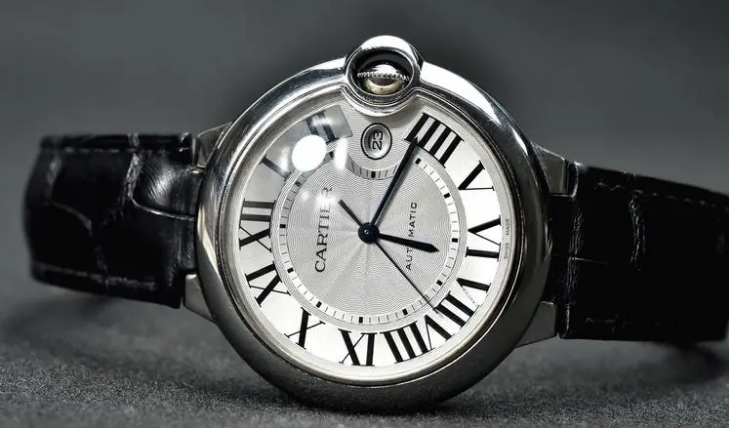 如何更換卡地亞手表的機(jī)芯？（更換卡地亞手表機(jī)芯的方法）