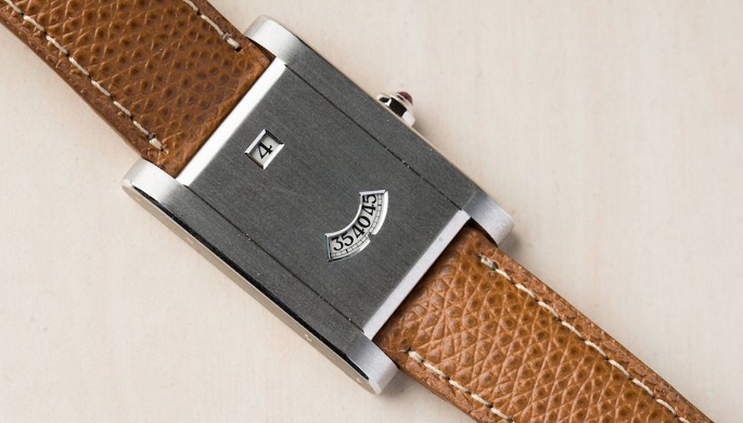 經(jīng)典巡禮   卡地亞TankàGuichets腕表（圖）