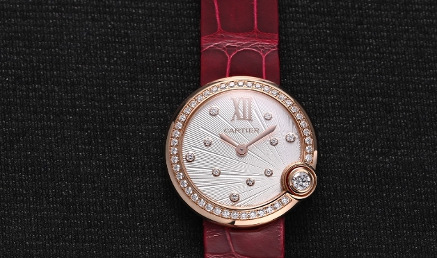 卡地亞推出全新Ballon Blanc de Cartier系列中國新年特別款腕表（圖）
