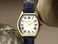 卡地亞腕表皮表帶發(fā)黑？三大妙招輕松恢復(fù)光澤