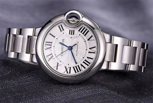 卡地亞手表時間誤差范圍（了解手表精度標(biāo)準與調(diào)整方法）（圖）
