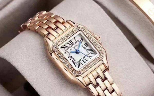 卡地亞腕表銹跡去除指南：讓時(shí)光倒流，重現(xiàn)光澤（圖）